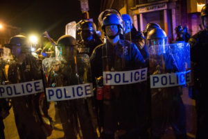 Baltimore riot police (photo: Andrew Burton / Getty Images)