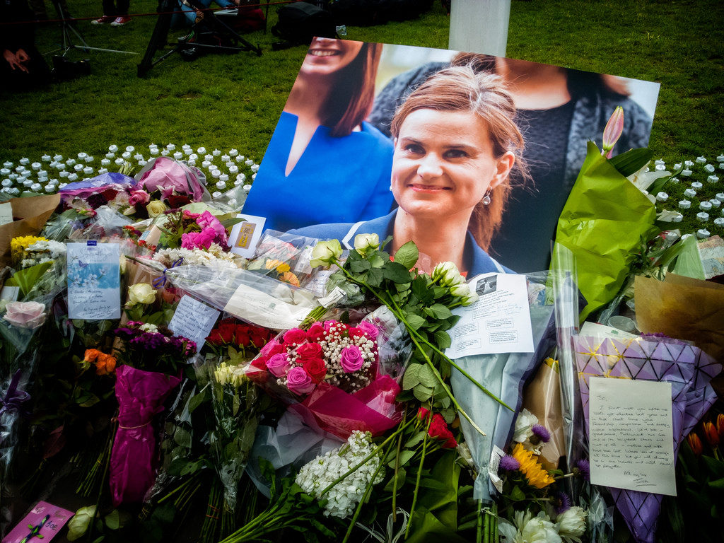 Memorial for Jo Cox (cc photo: Garry Knight)