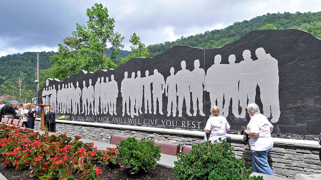 Upper Big Branch memorial (cc photo: Gov. Earl Ray Tomblin)