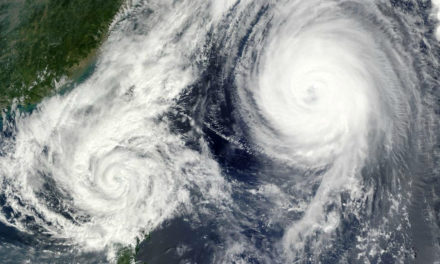 Dahr Jamail on Climate Disruption, Richard Phillips on Trump’s Taxes