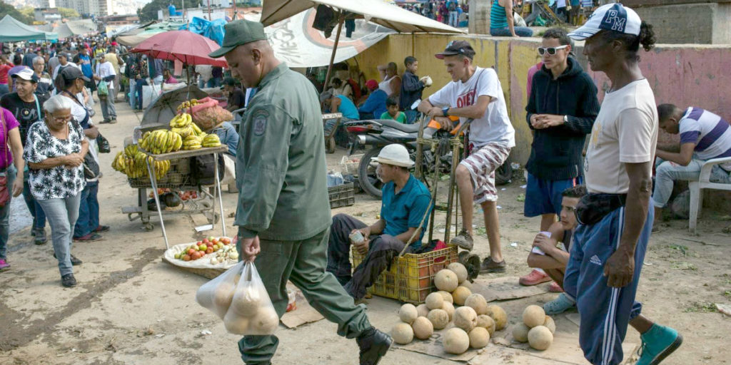 Washington Post depiction of food shopping in Venezuela (photo: Rodrigo Abd/AP)