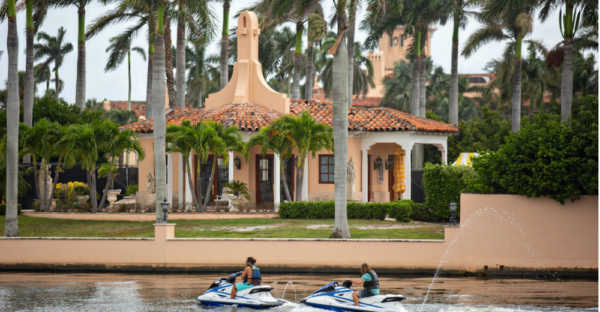 Jewish Telegraphic Agency depiction of Mar a Lago