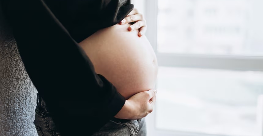 CNN depiction of pregnancy.